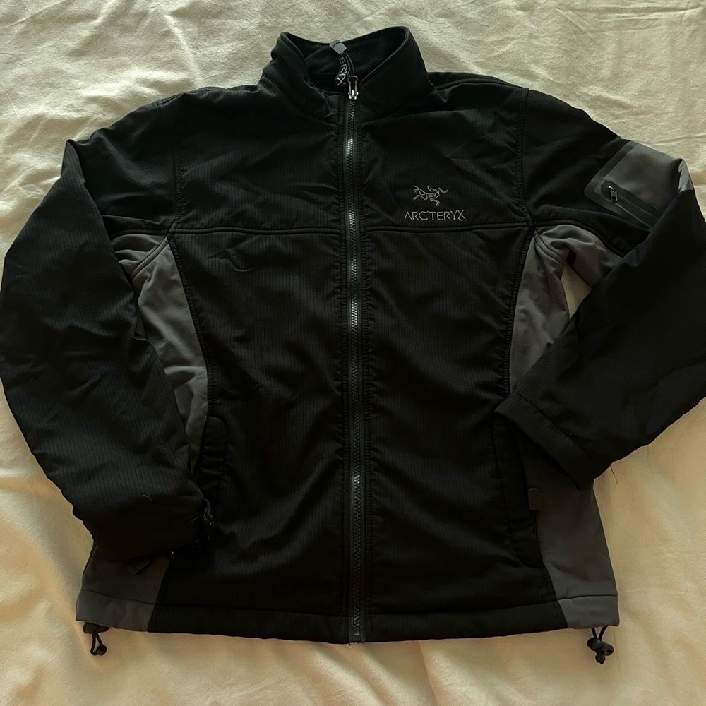 Womens Arc’Teryx Black Jacket CA#34438